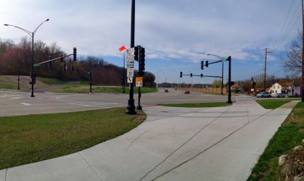 Bike path intersection with new express route 31