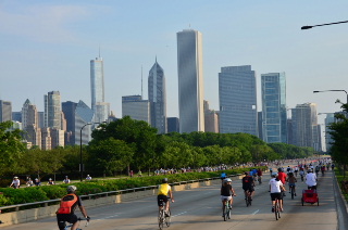Riders and the Aon Center ~ Bike the Drive 2012