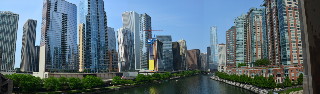 Panoramic view of Chicago River