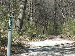 Off Road (mtn) path entrance from DG bike path