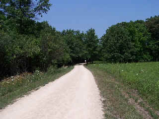 Open areas on the Des Plaines River Trail