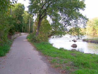 Fox River Trail next to the river