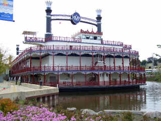 Riverboat on the Fox River